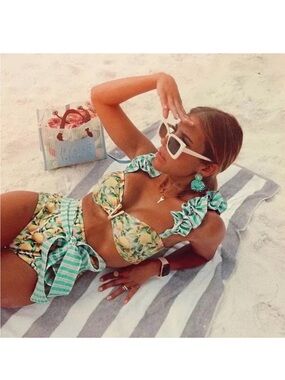Lemon Rush+Ruffle Push-Up Bikini size small ADORABLE!!!!